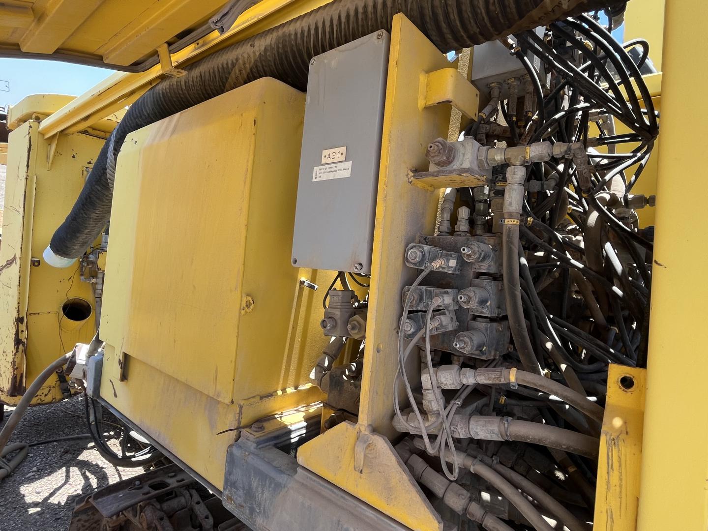 ./imagenes/INVOICE/2019/10923/PERFORADORA  ATLAS COPCO ROCD7-11 (31).JPG